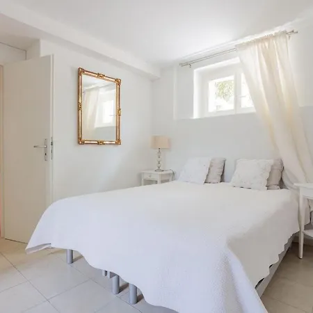 Mont-blanc Apartment *